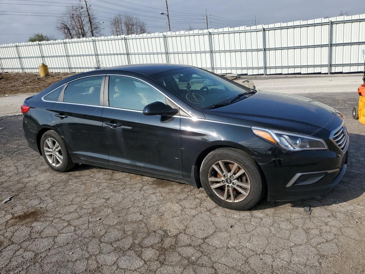 2017 Hyundai Sonata Se VIN: 5NPE24AF2HH464951 Lot: 40555804