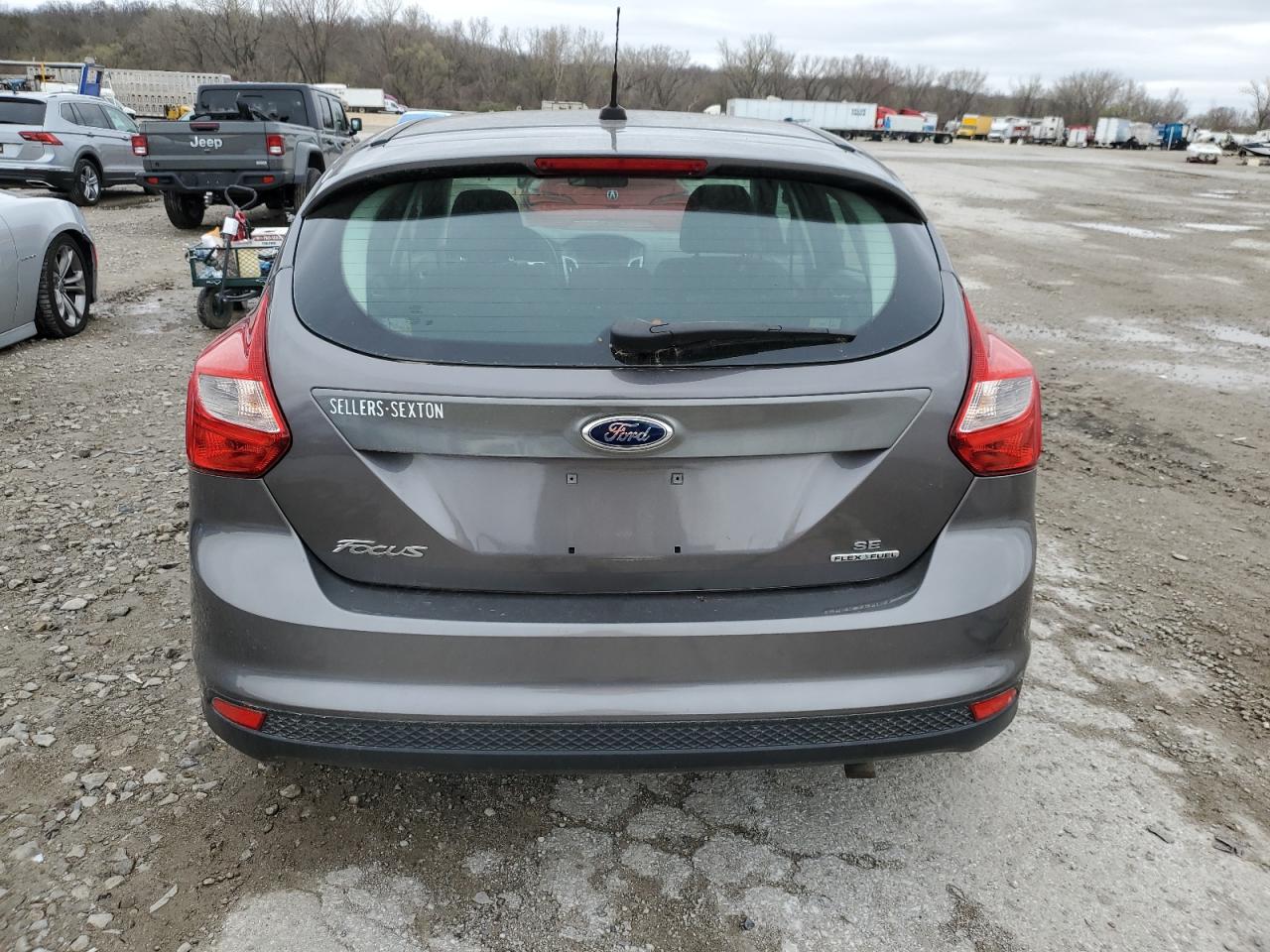 2013 Ford Focus Se VIN: 1FADP3K28DL334493 Lot: 47660594