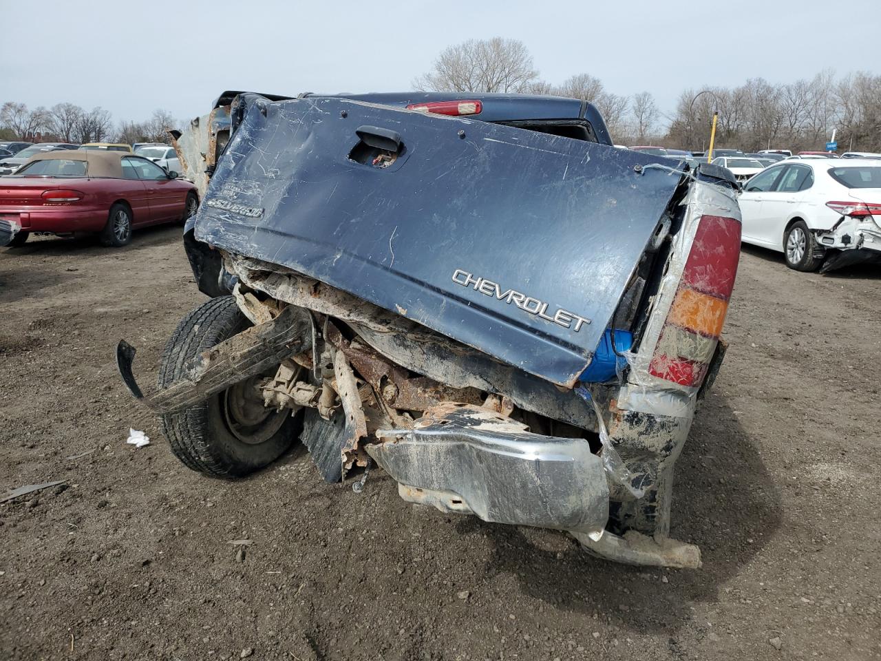 2005 Chevrolet Silverado K1500 VIN: 2GCEK13T251351015 Lot: 46310464