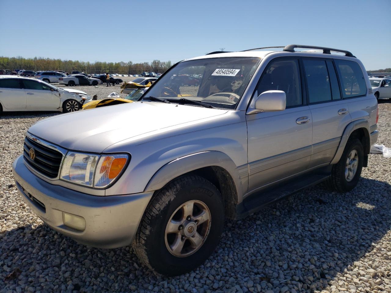 JT3HT05J3X0057352 1999 Toyota Land Cruiser 1999 Toyota Land Cruiser VIN: JT3HT05J3X0057352 Lot: 48540594