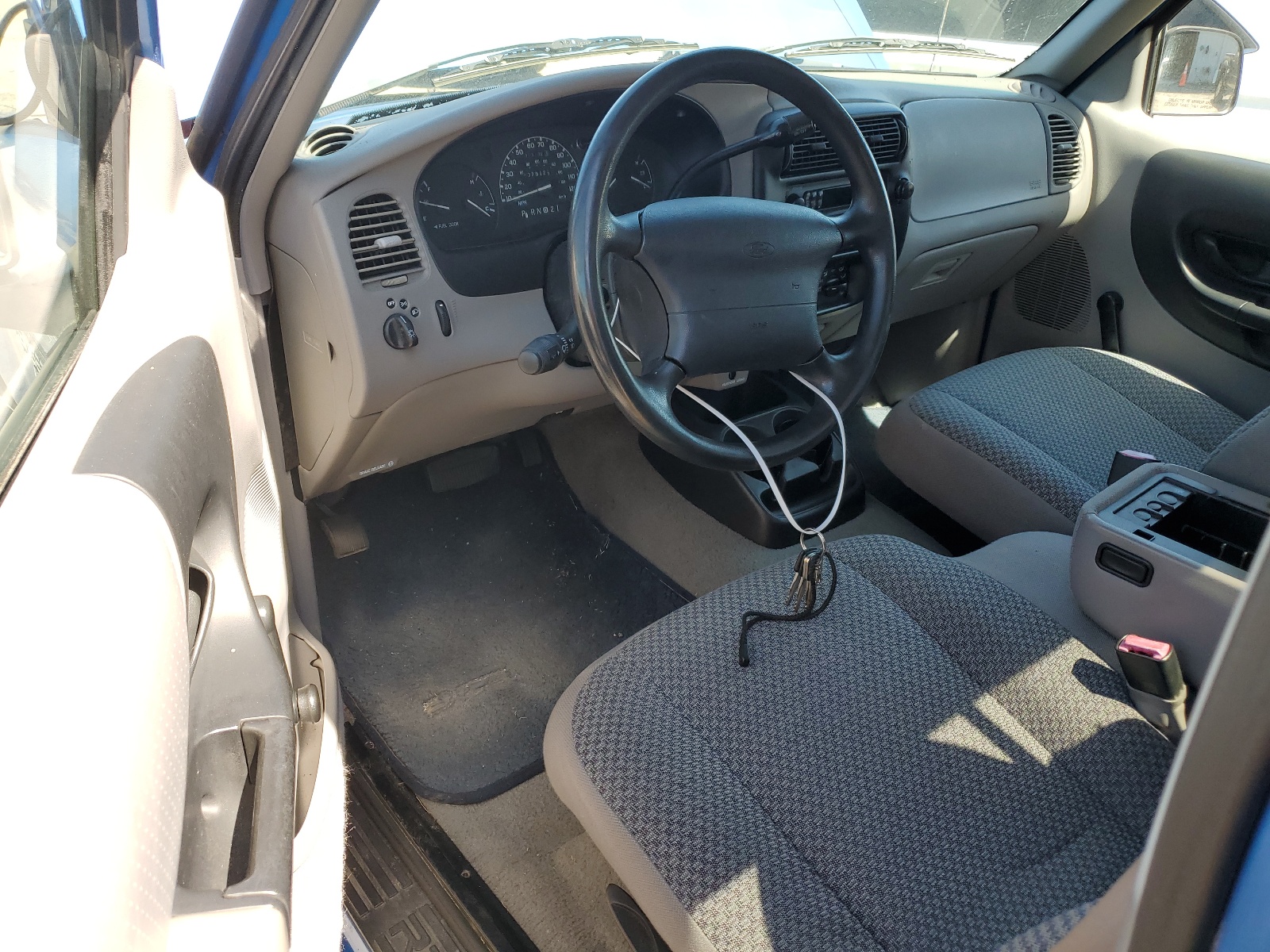 1FTYR10C4WUC99342 1998 Ford Ranger