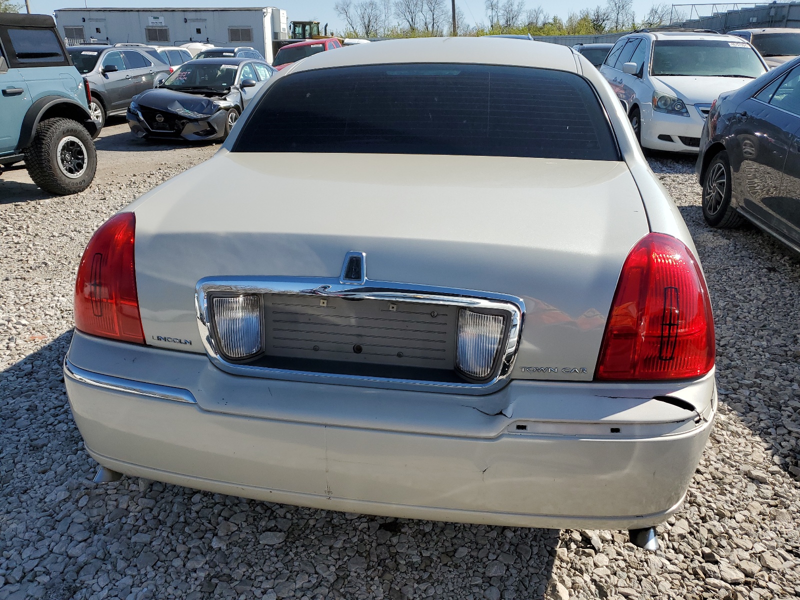 1LNHM81V36Y643223 2006 Lincoln Town Car Signature