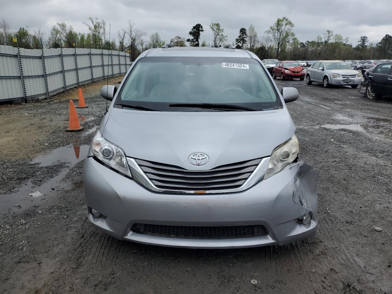 2014 Toyota Sienna Xle VIN: 5TDYK3DC7ES490234 Lot: 48241324