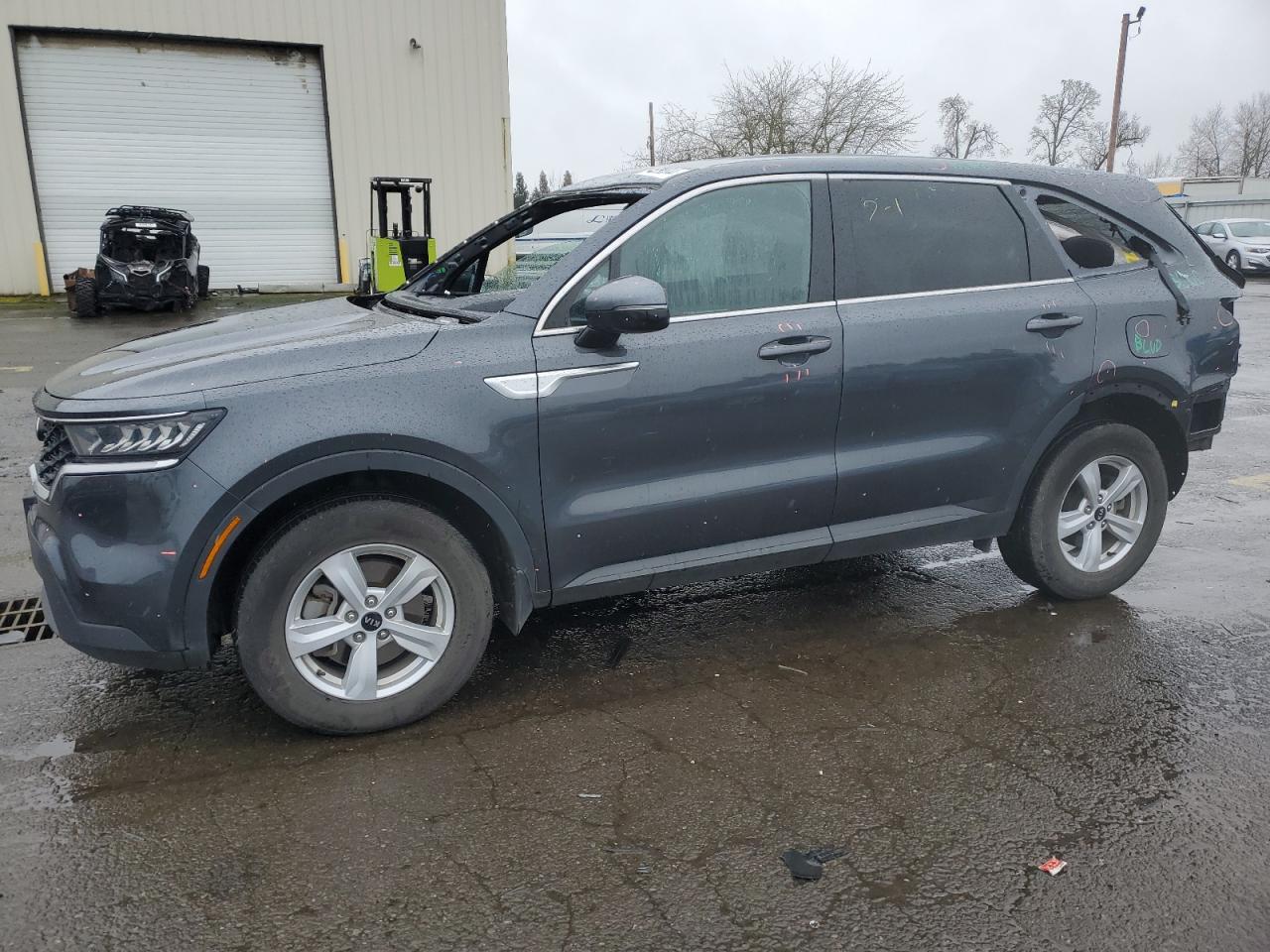 2021 Kia Sorento Lx for Sale in Woodburn, OR - Rear End