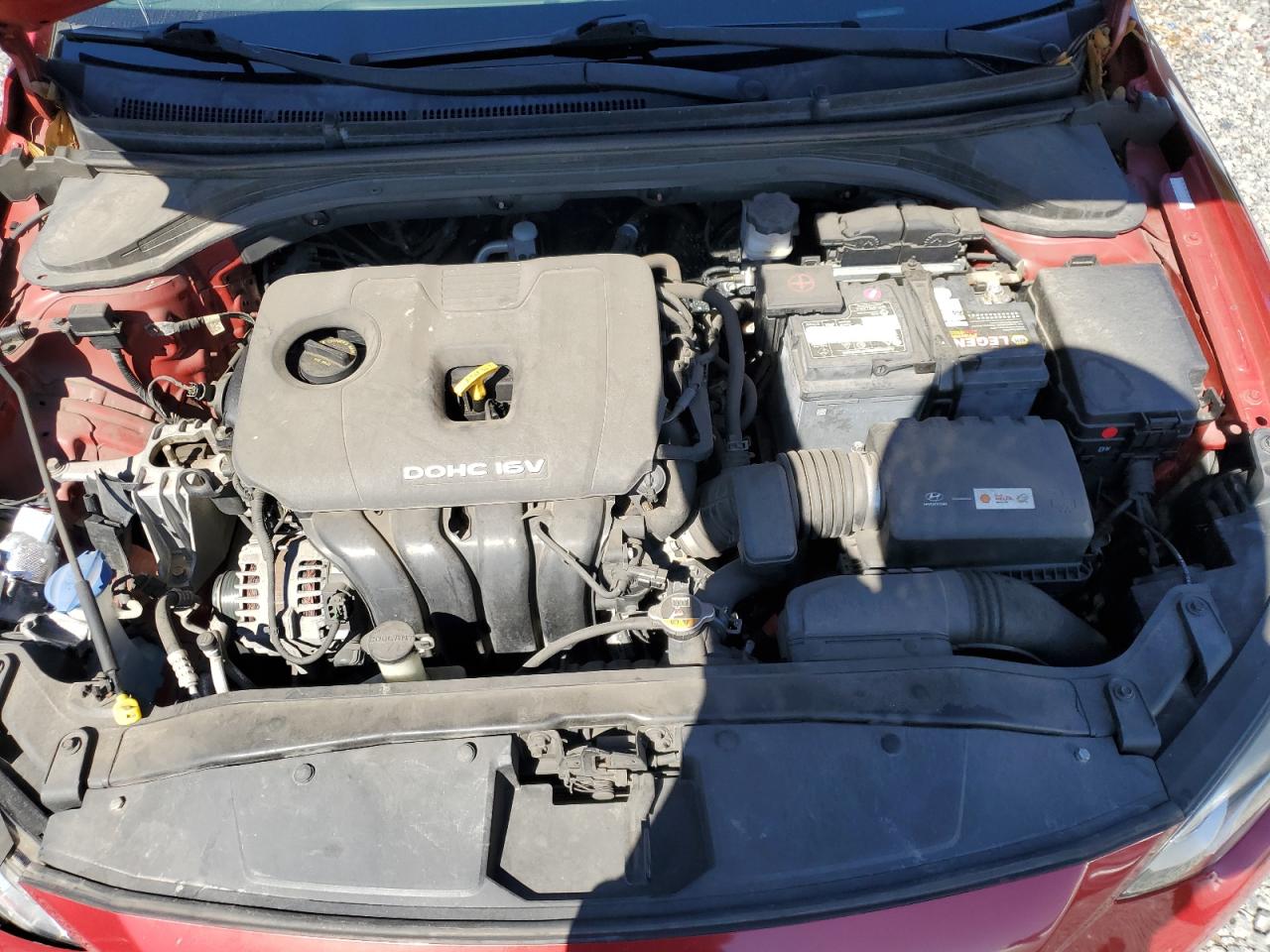 2017 Hyundai Elantra - Image 11
