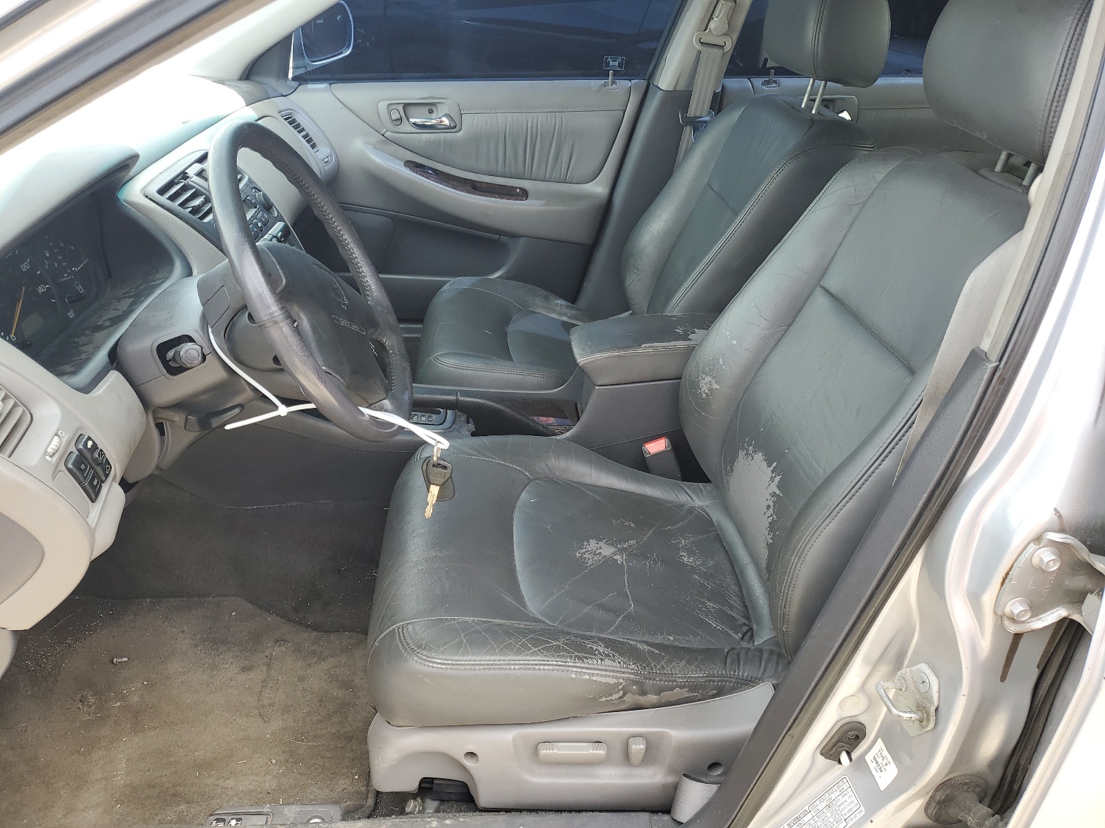 1HGCG16511A010051 2001 Honda Accord Ex