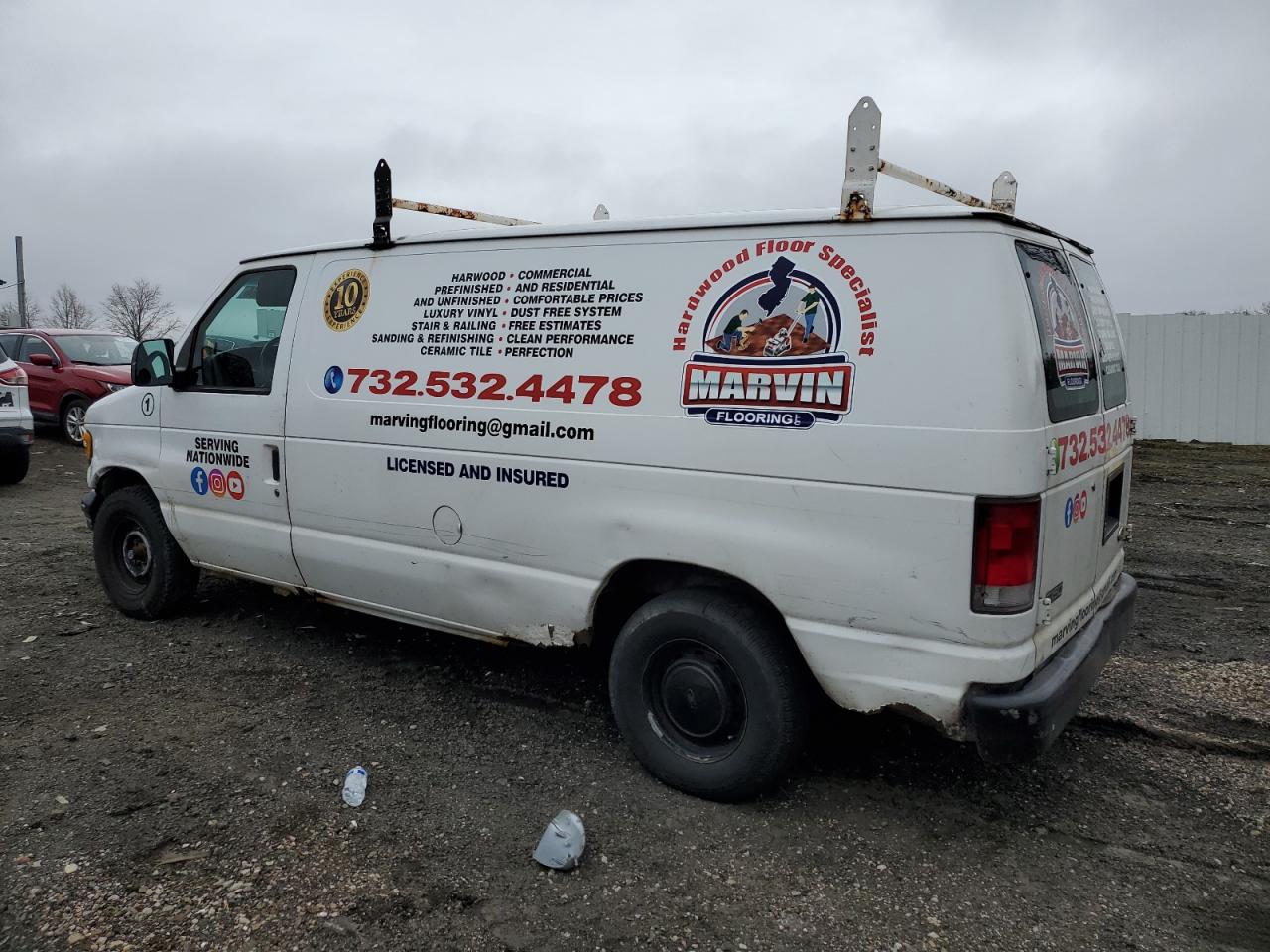 2000 Ford Econoline - Image 2
