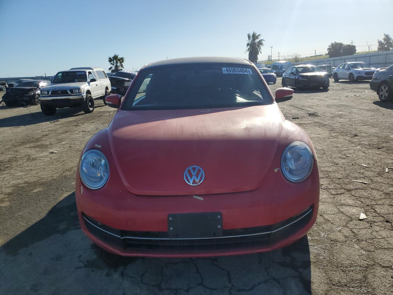 2014 Volkswagen Beetle vin: 3VWJL7AT9EM609425