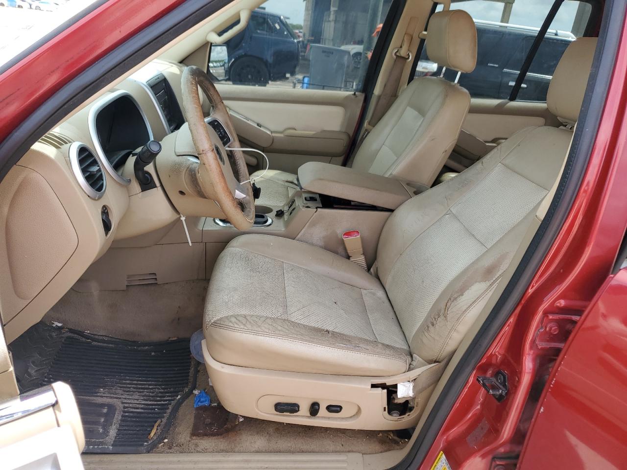 2007 Mercury Mountaineer - Image 7