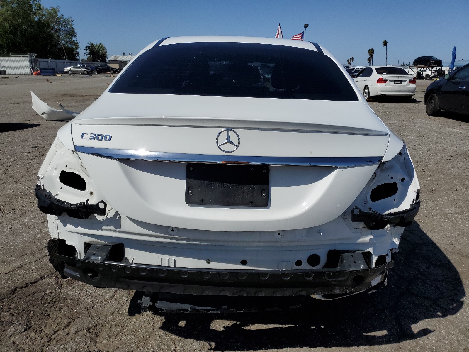 55SWF4JB8JU239247 2018 Mercedes-Benz C 300