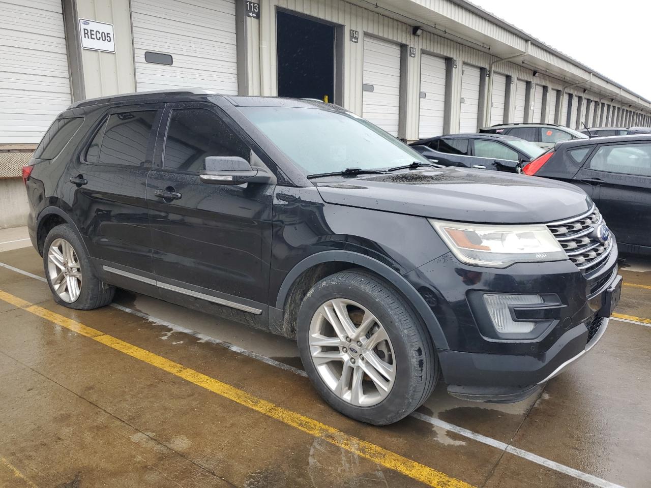 2016 Ford Explorer - Image 4