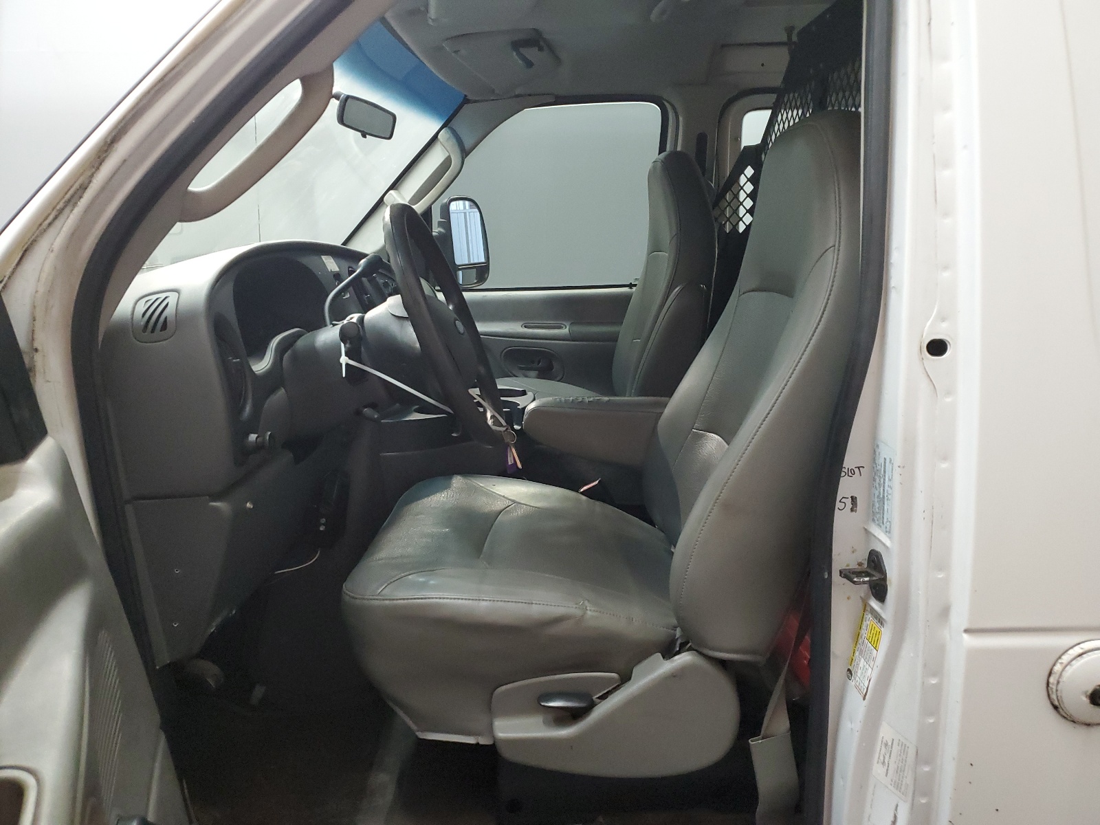 1FTSE34L48DA15380 2008 Ford Econoline E350 Super Duty Van