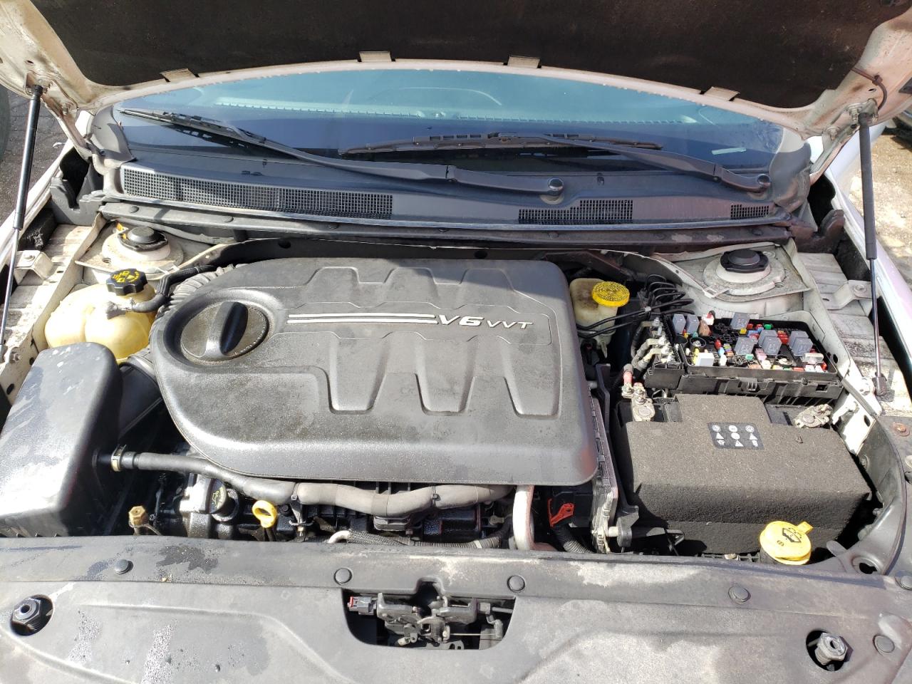 2015 Chrysler 200 S VIN: 1C3CCCBGXFN518388 Lot: 46318844