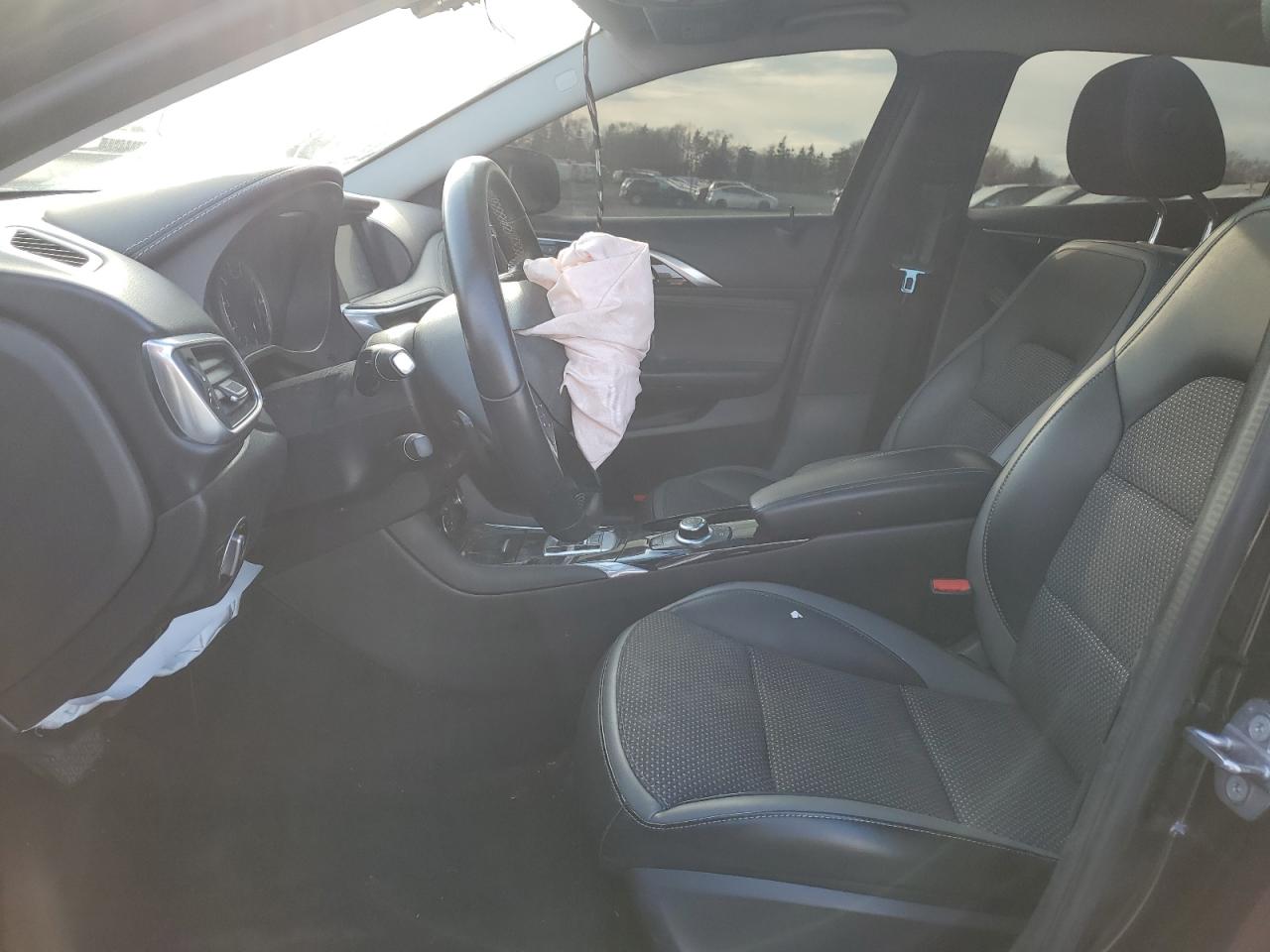 QX30 QX30