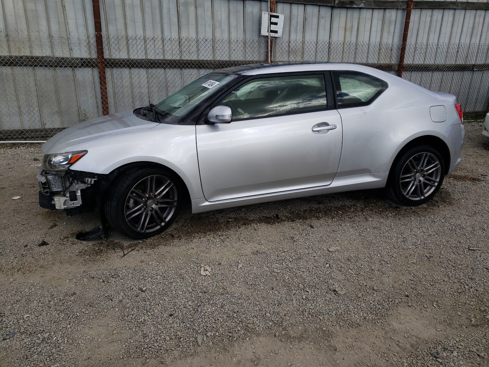 2013 Toyota Scion Tc vin: JTKJF5C70D3056445