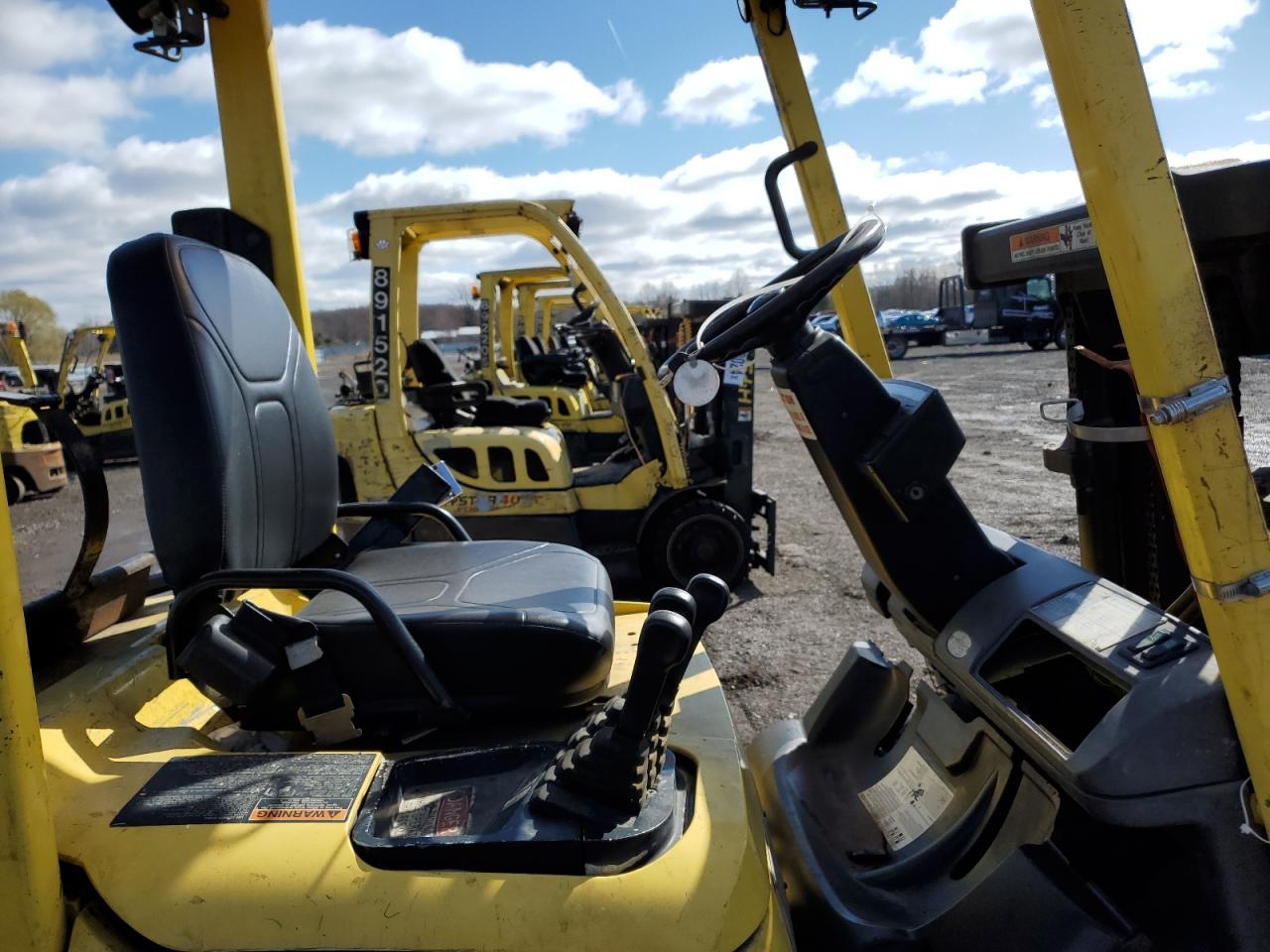 2000 Hyst Fork Lift VIN: D187V18969X Lot: 47238304