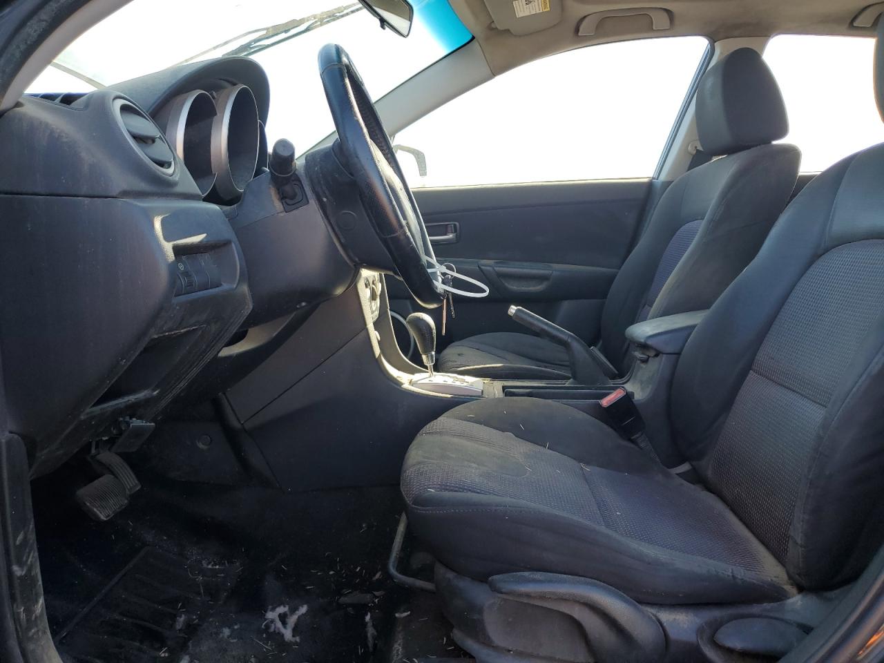 2004 Mazda 3 - Image 7