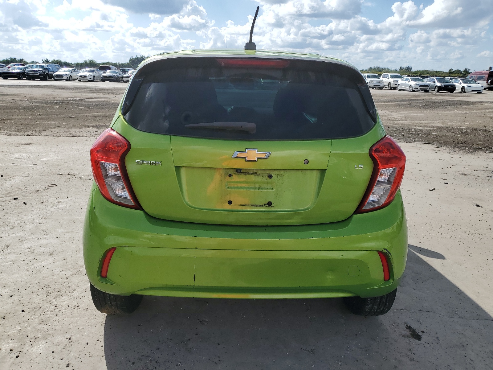 2016 Chevrolet Spark Ls vin: KL8CB6SA0GC543267