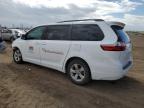2017 Toyota Sienna Le იყიდება Phoenix-ში, AZ - Front End