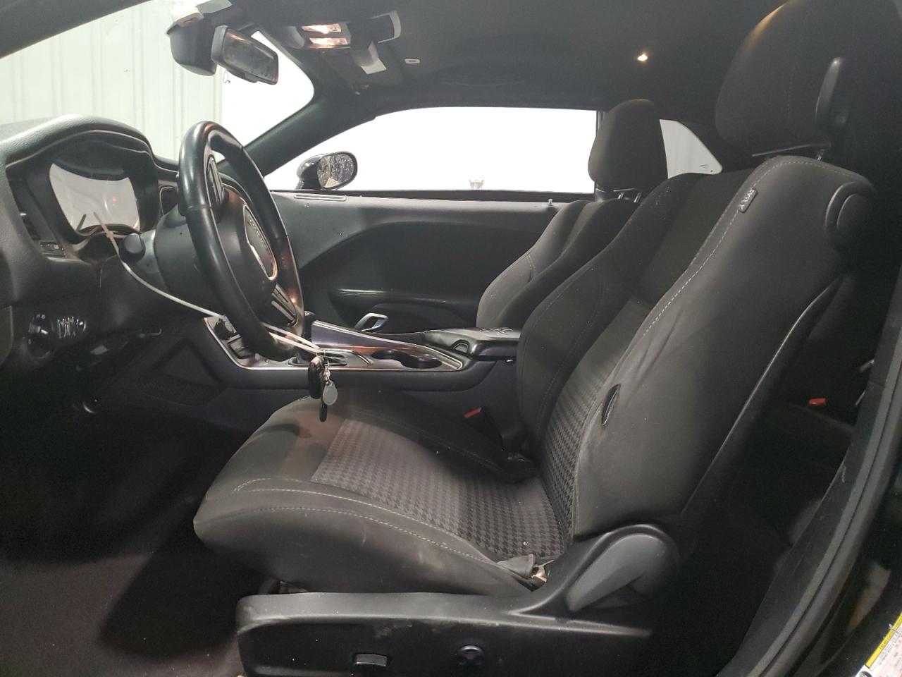 2018 Dodge Challenger - Image 7