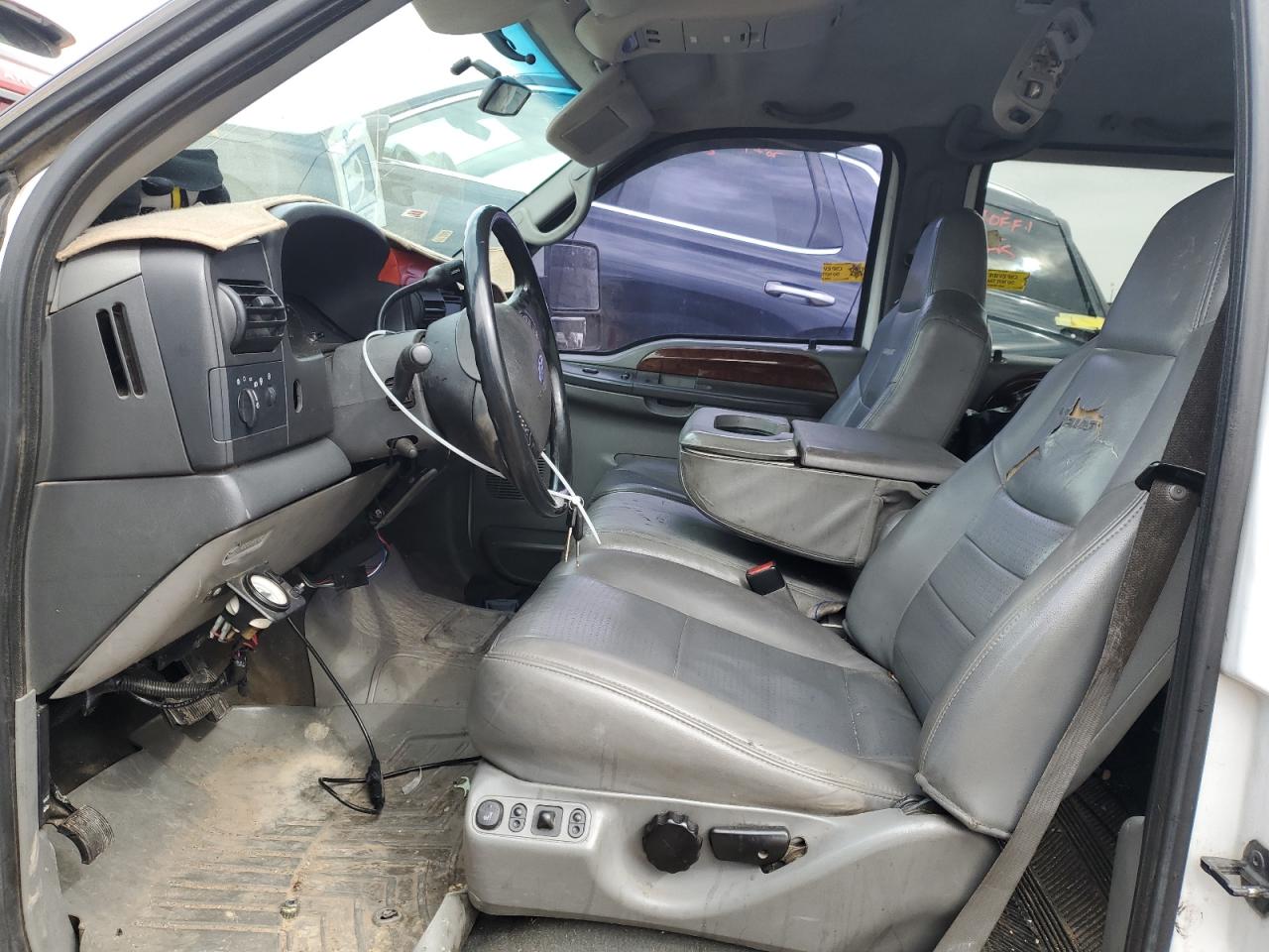 2002 Ford F350 Srw Super Duty VIN: 1FTSW31F32EC63648 Lot: 46812794