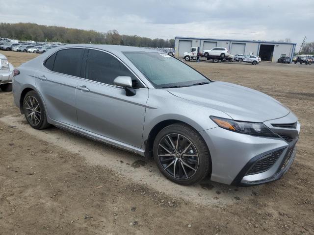  TOYOTA CAMRY 2024 Серебристый