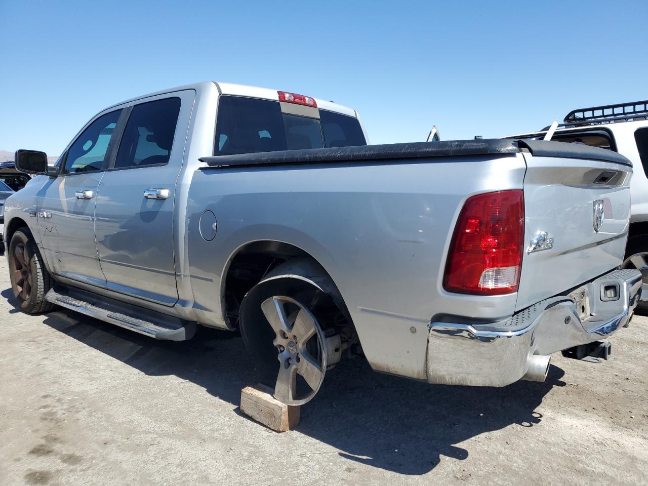 2010 Dodge Ram 1500 VIN: 1D7RV1CT2AS183529 Lot: 47744334