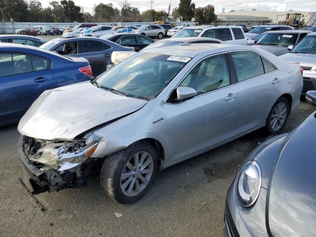  TOYOTA CAMRY 2012 Серебристый