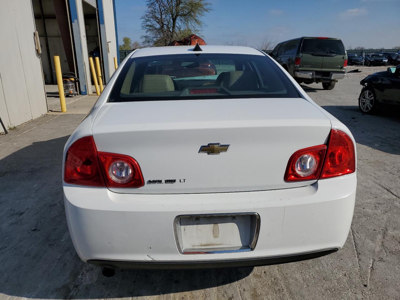 1G1ZD5EU0CF306632 2012 Chevrolet Malibu 2Lt