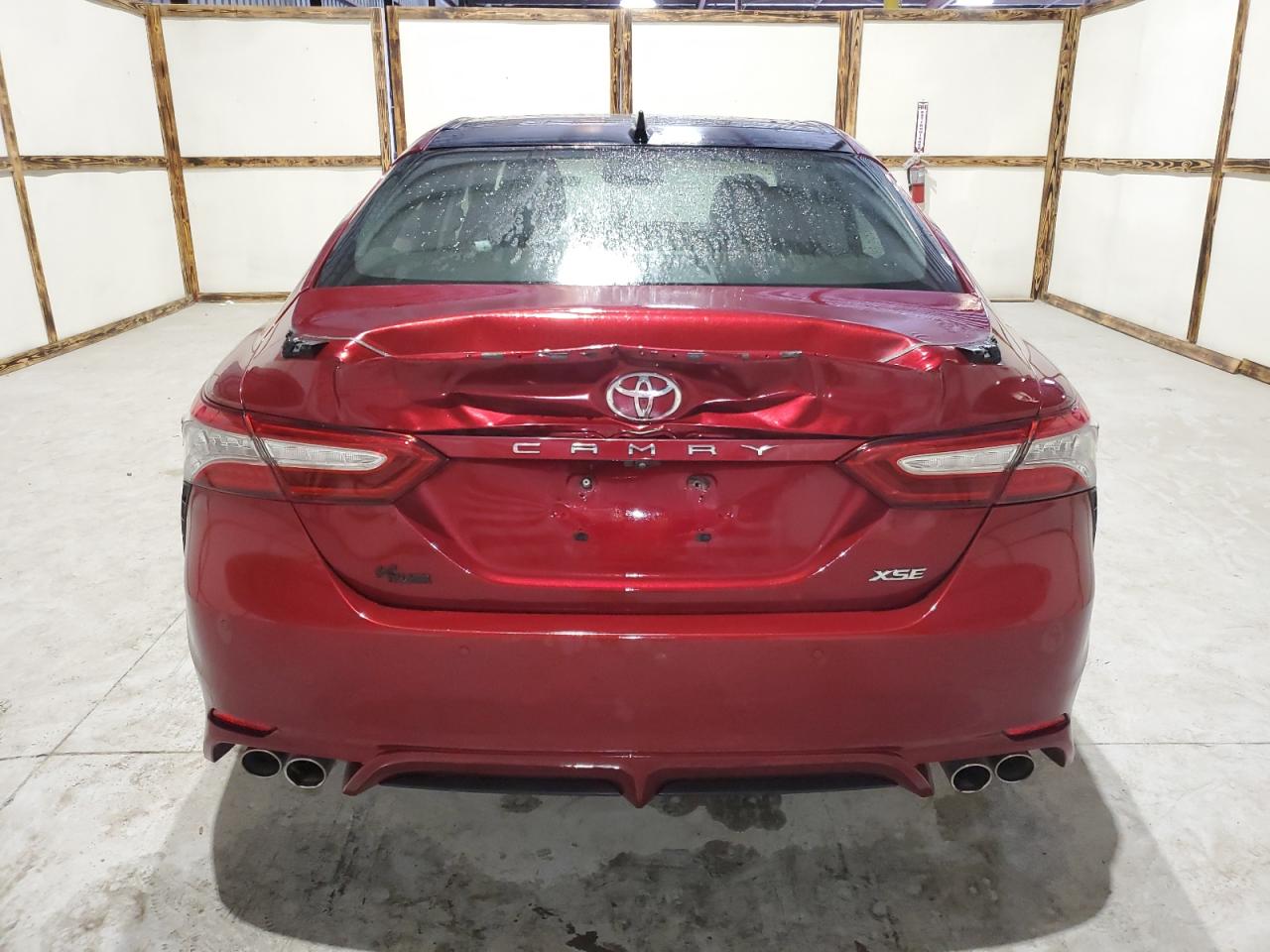 VIN 4T1B61HK5JU569063 2018 TOYOTA CAMRY no.6