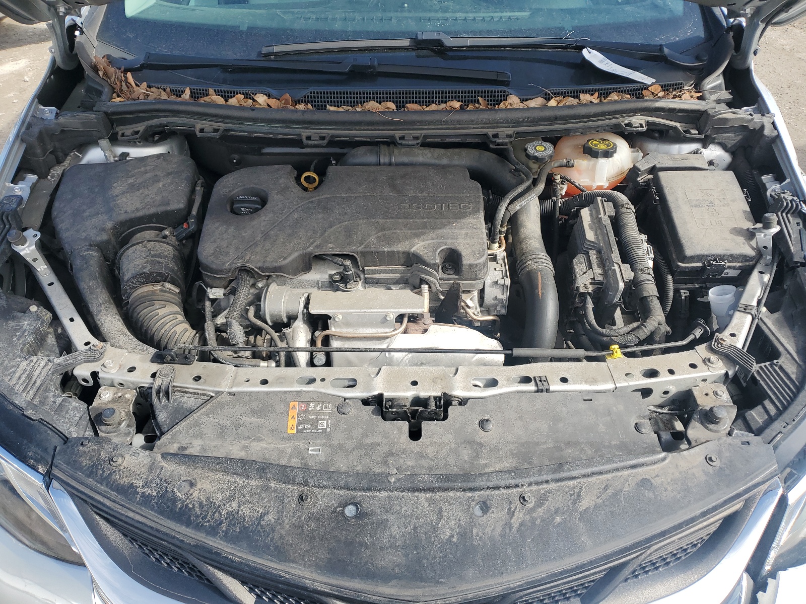 1G1BE5SM4K7110916 2019 Chevrolet Cruze Lt