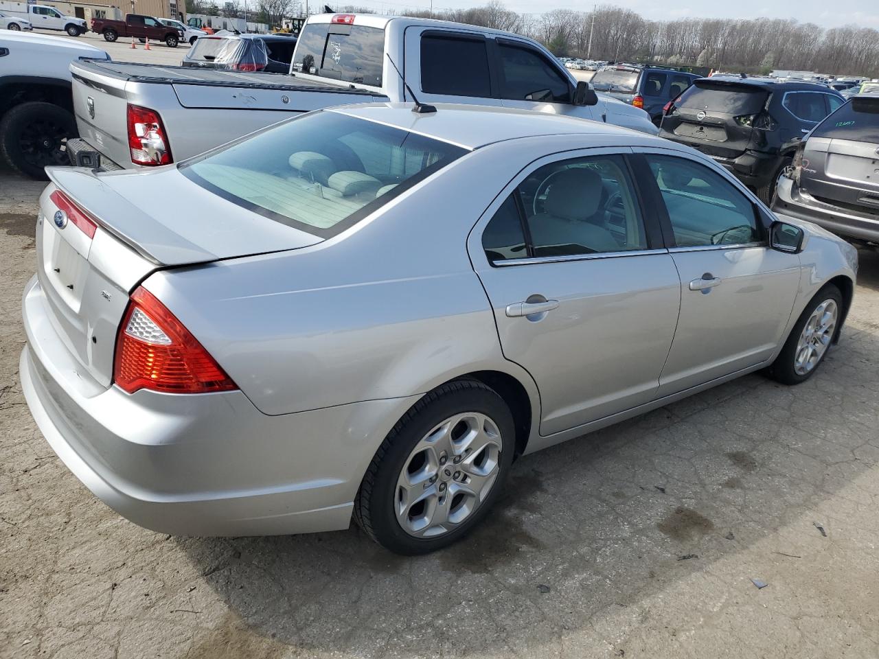 2010 Ford Fusion Se VIN: 3FAHP0HA3AR403067 Lot: 46820904