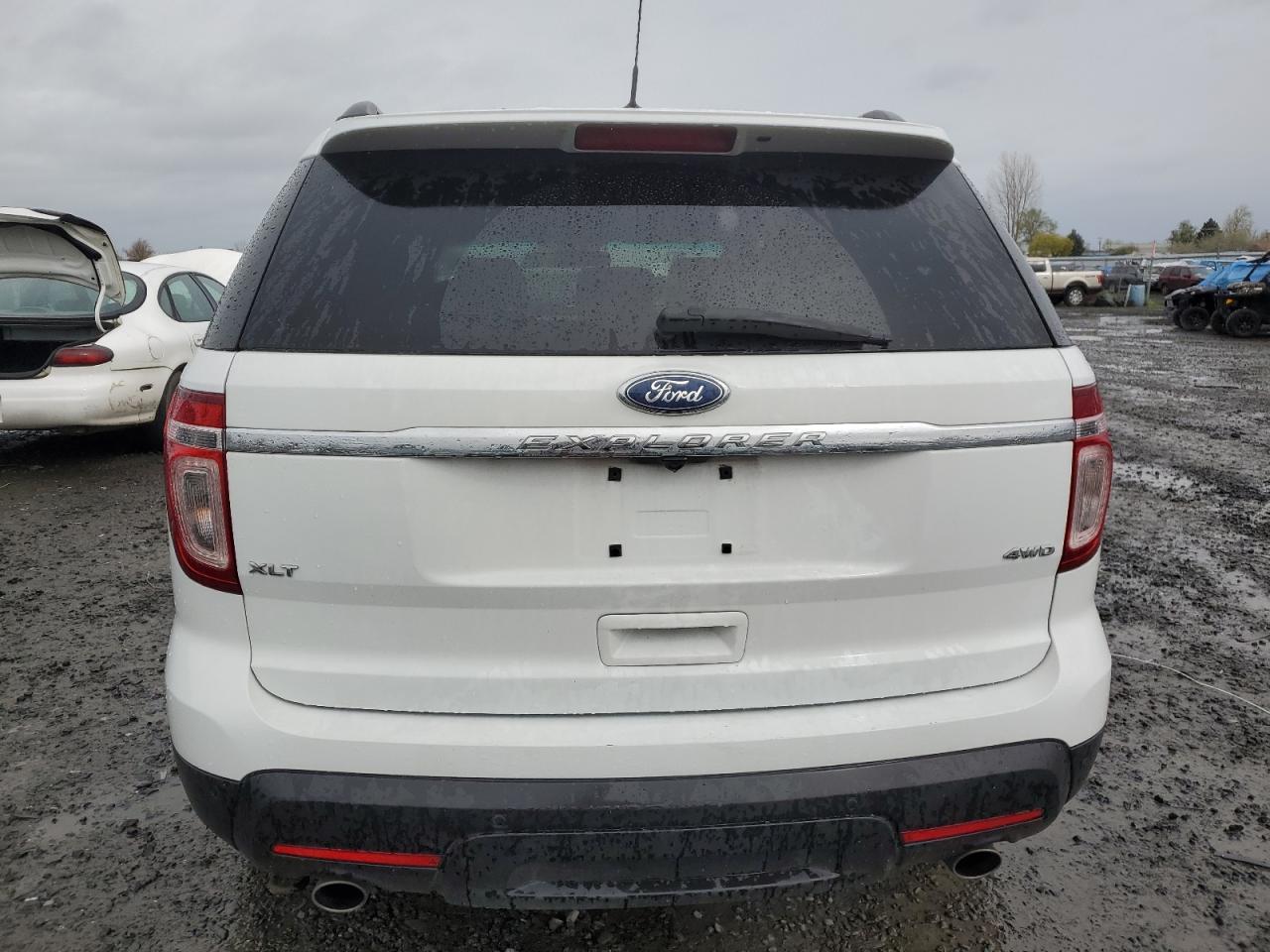 1FM5K8D83DGC00698 2013 Ford Explorer Xlt