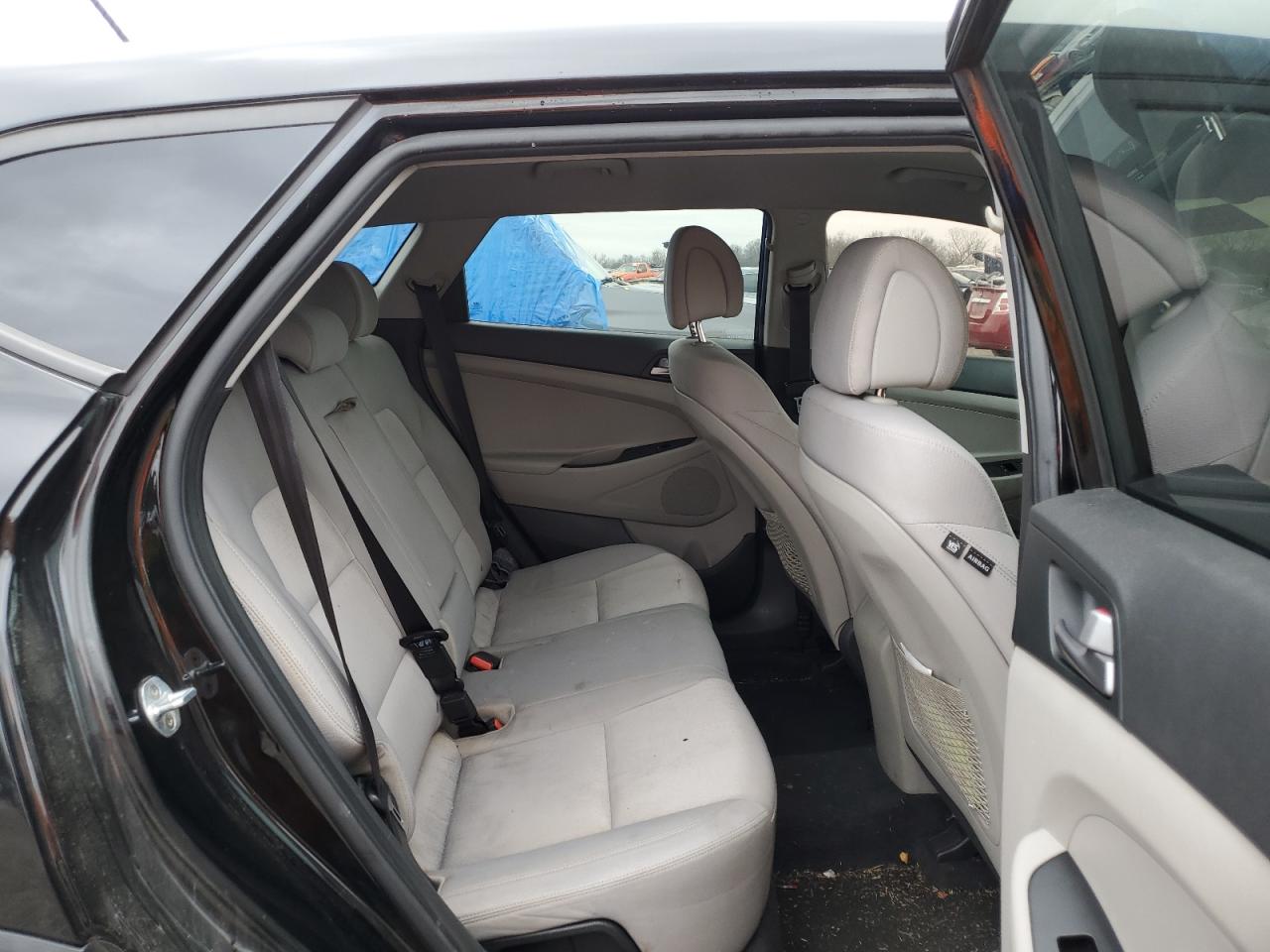 2017 Hyundai Tucson Se VIN: KM8J23A4XHU540165 Lot: 45396944