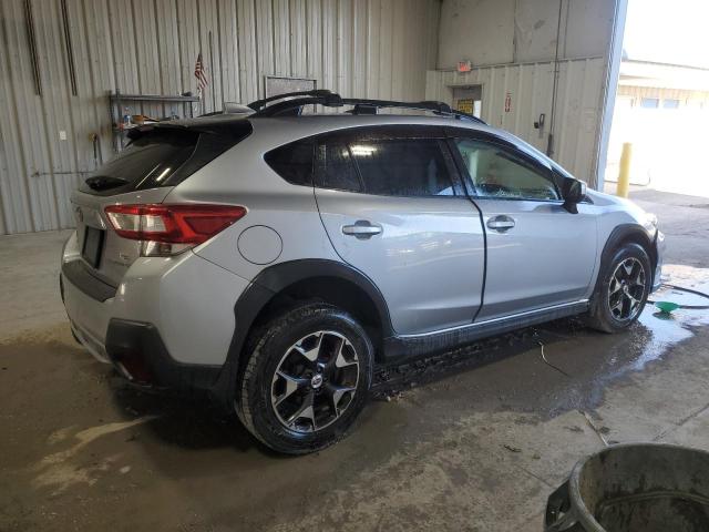  SUBARU CROSSTREK 2018 Серебристый