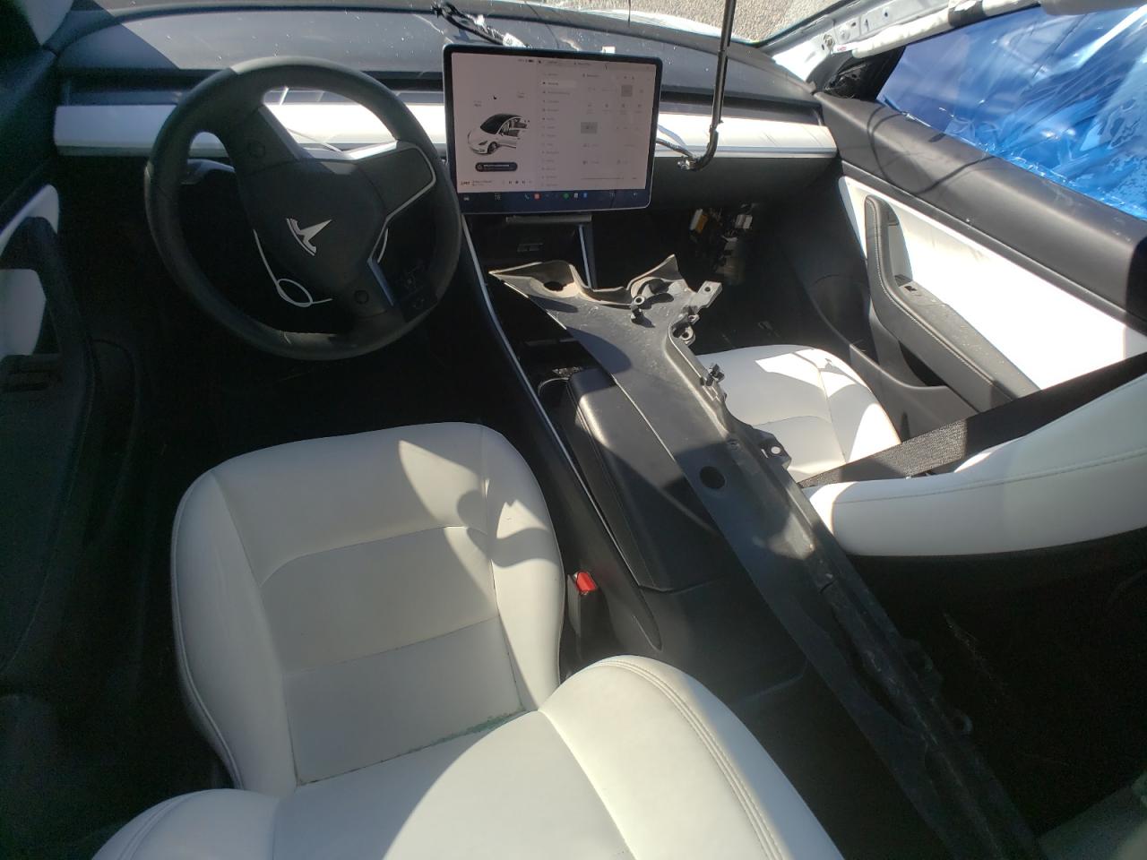 5YJ3E1EB3LF713009 2020 Tesla Model 3