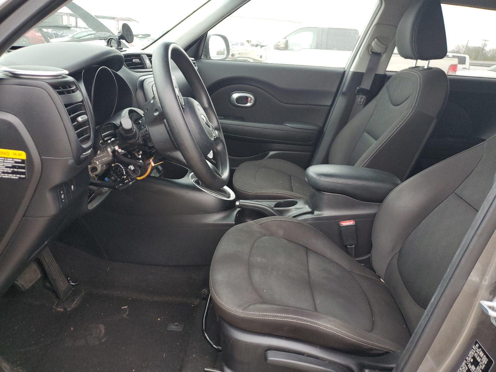 KNDJN2A21G7307244 2016 Kia Soul