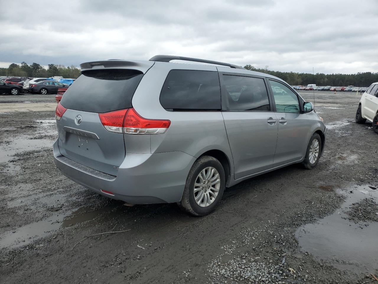 2014 Toyota Sienna Xle VIN: 5TDYK3DC7ES490234 Lot: 48241324