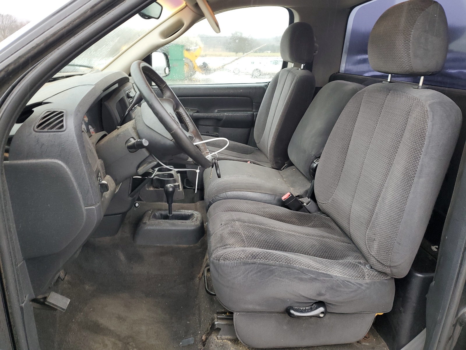 1D7HU16Z42J261198 2002 Dodge Ram 1500