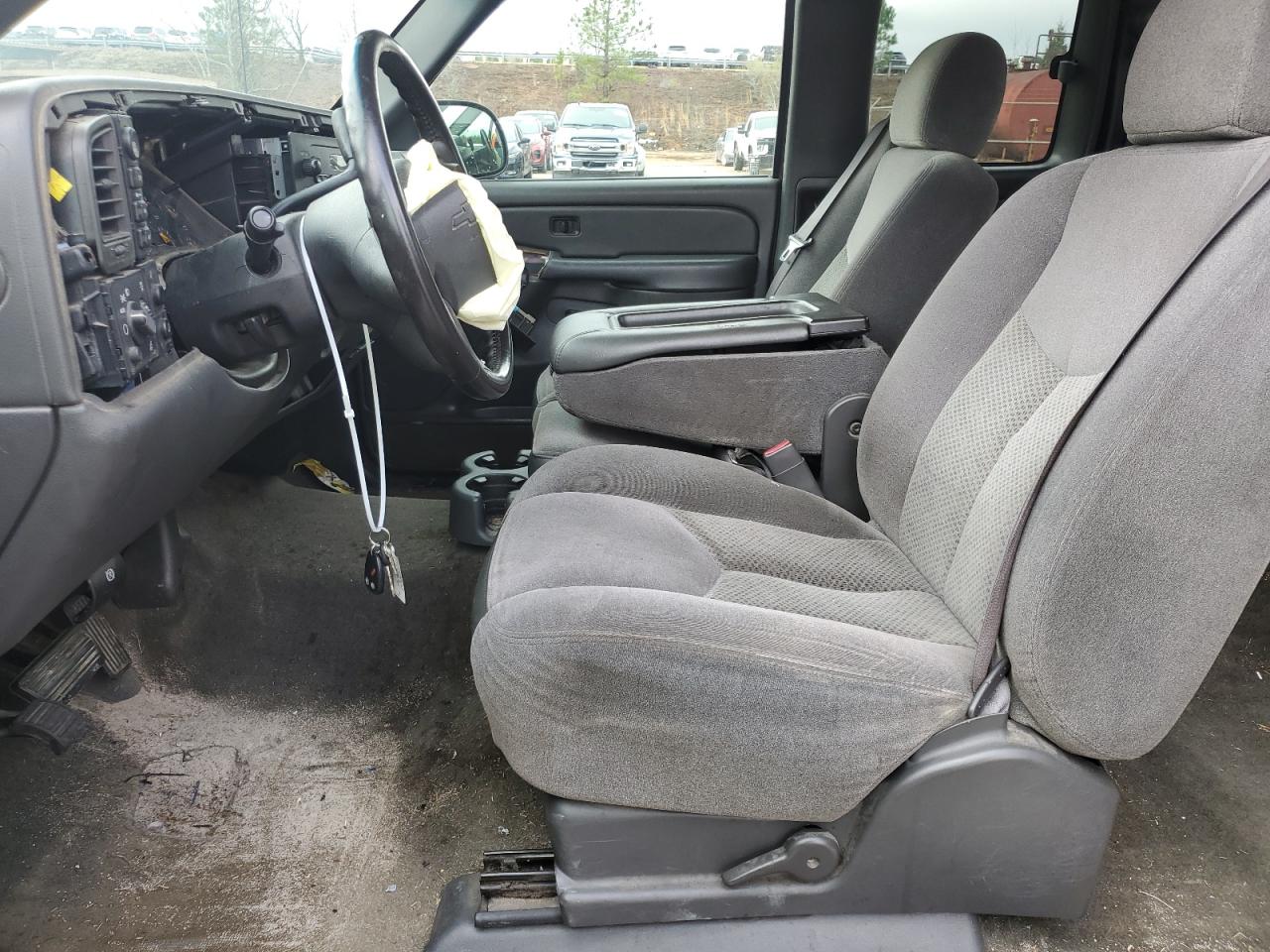 2005 Chevrolet Silverado K1500 VIN: 1GCEK19B75E285946 Lot: 42973504