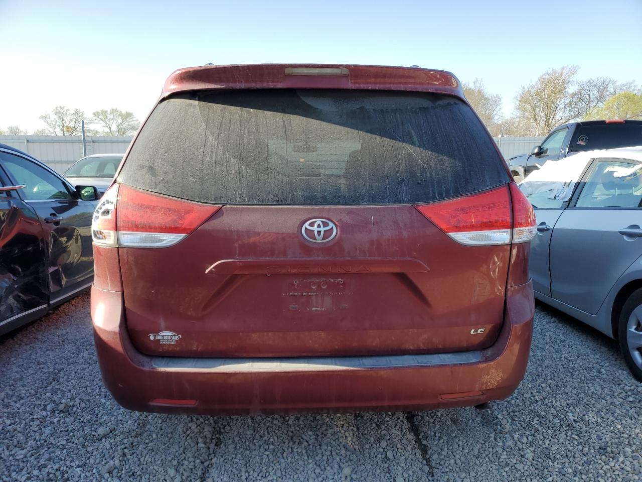 2011 Toyota Sienna Le VIN: 5TDKK3DC9BS087342 Lot: 45349314