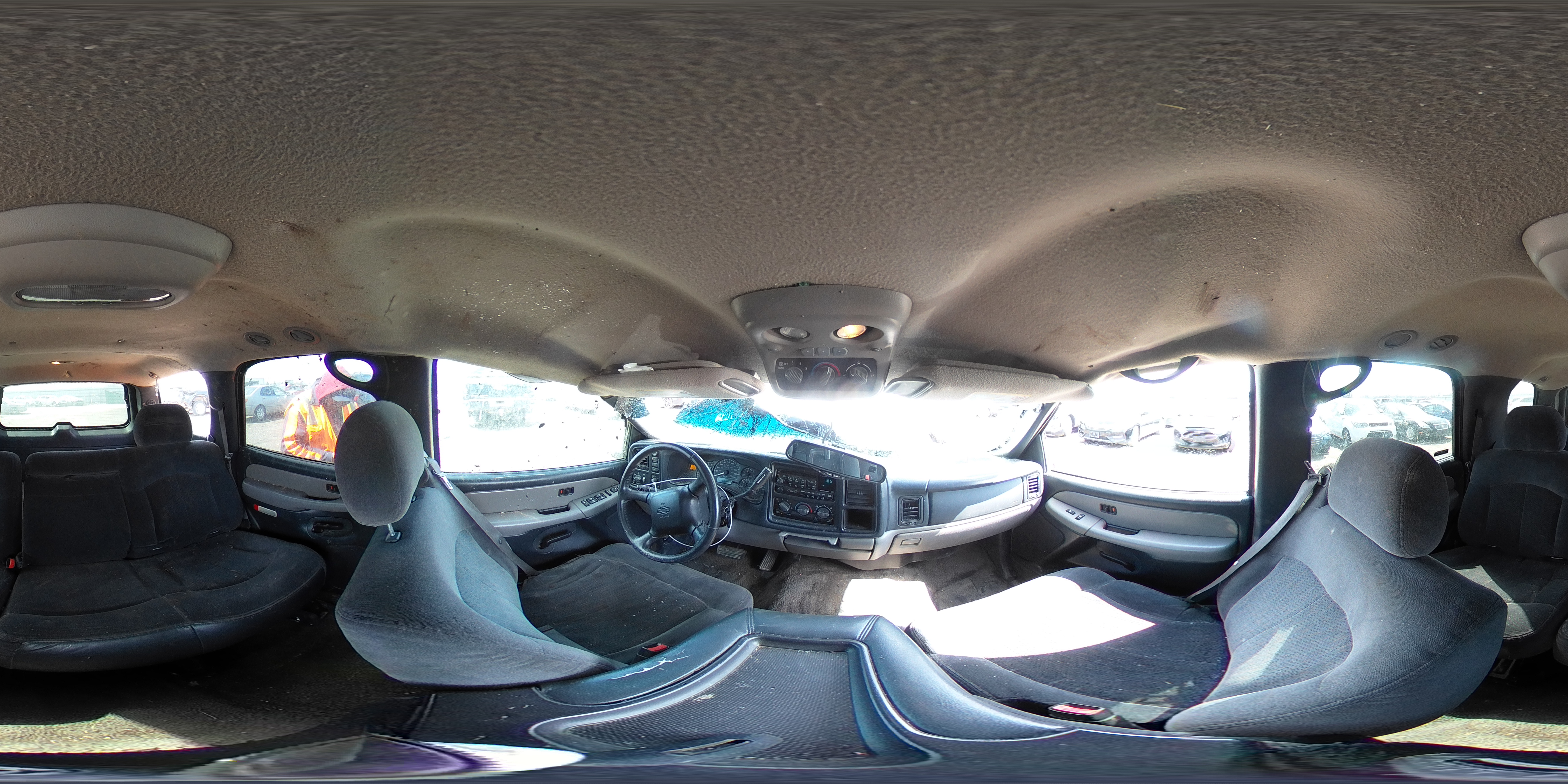 2002 Chevrolet Tahoe K1500 VIN: 1GNEK13Z32R226944 Lot: 48604804