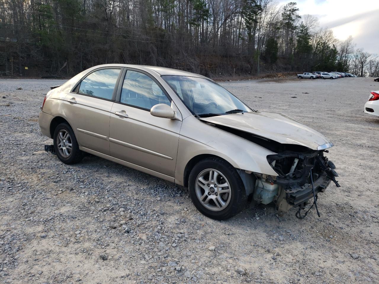 2004 Kia Spectra - Image 4