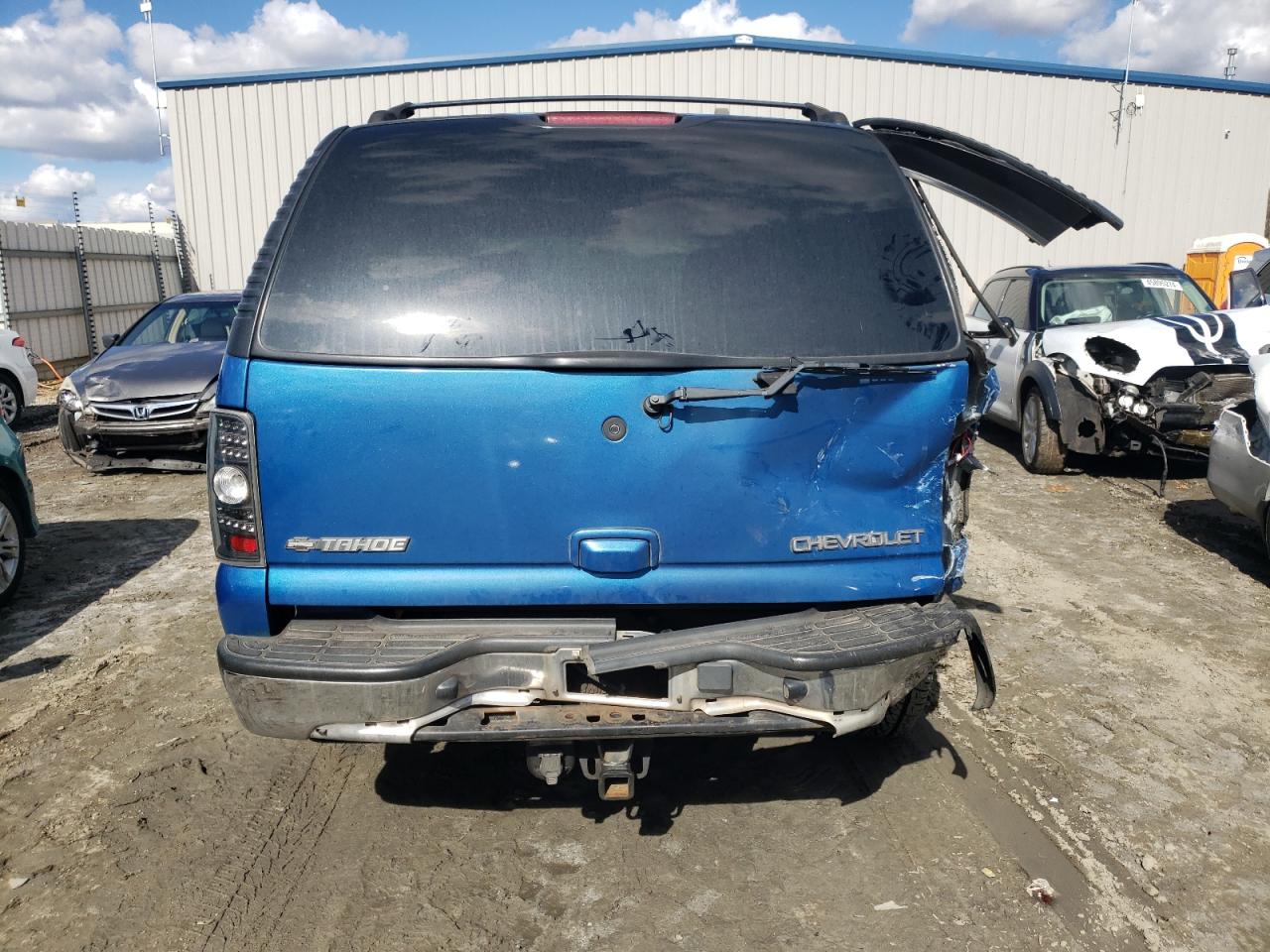 2003 Chevrolet Tahoe C1500 VIN: 1GNEC13ZX3J147607 Lot: 45710104