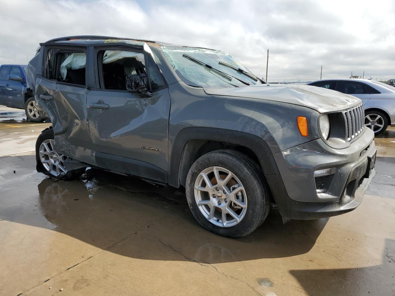 ZACNJDB1XNPN97804 2022 Jeep Renegade Latitude