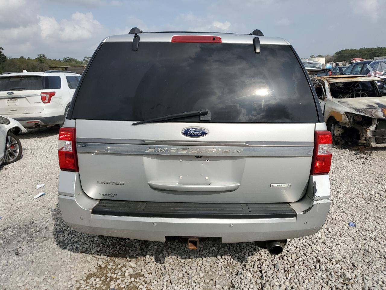 2015 Ford Expedition Limited VIN: 1FMJU1KT4FEF23518 Lot: 45348644