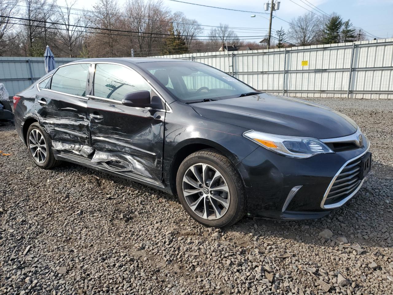 4T1BK1EB0JU270449 2018 Toyota Avalon Xle