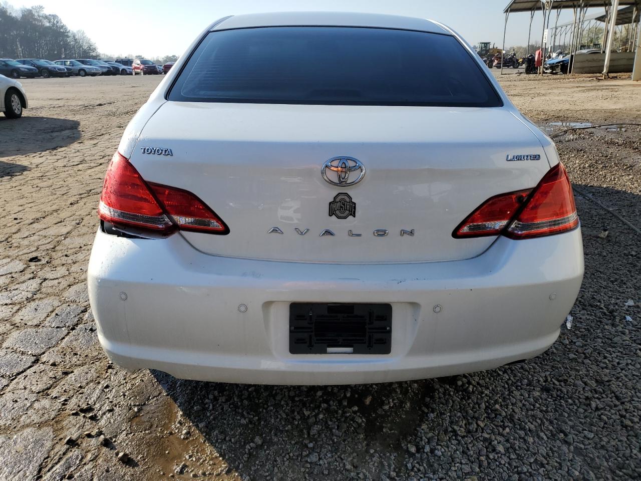 2007 Toyota Avalon - Image 6