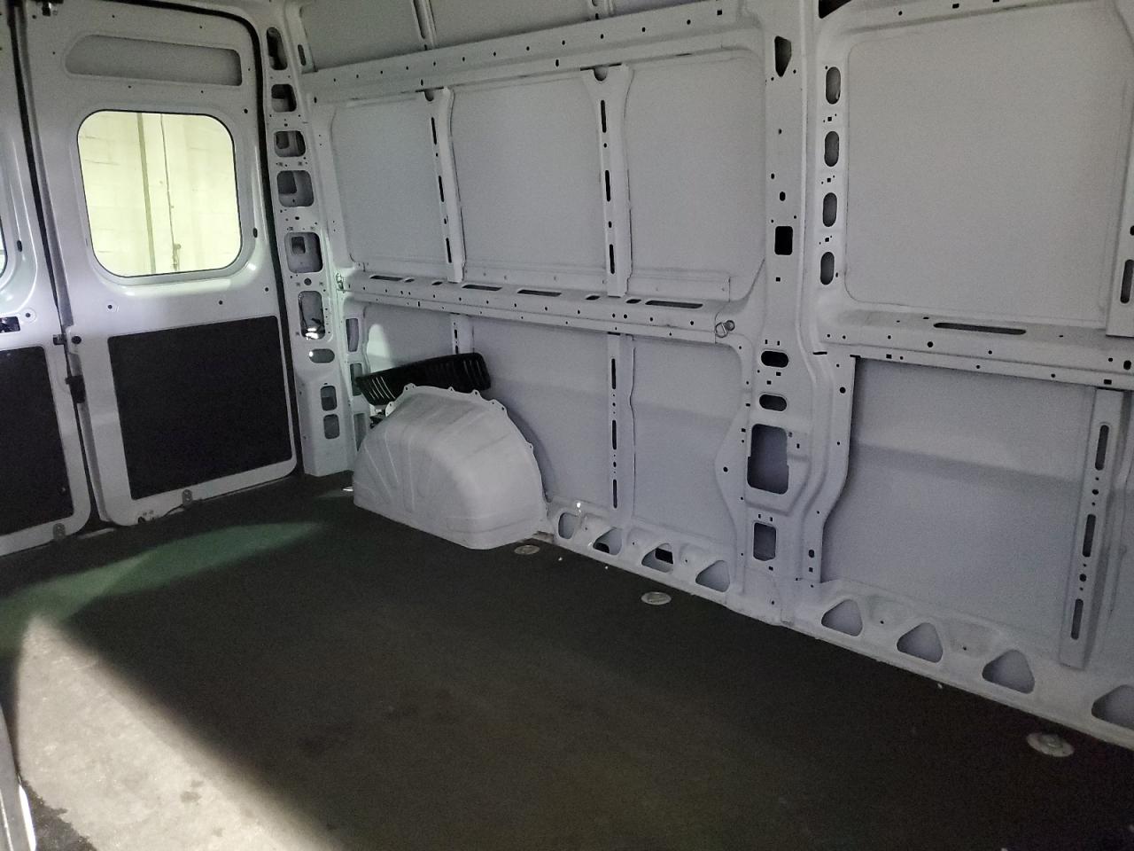 2023 Ram Promaster 2500 2500 High VIN: 3C6LRVDG7PE550053 Lot: 78214064