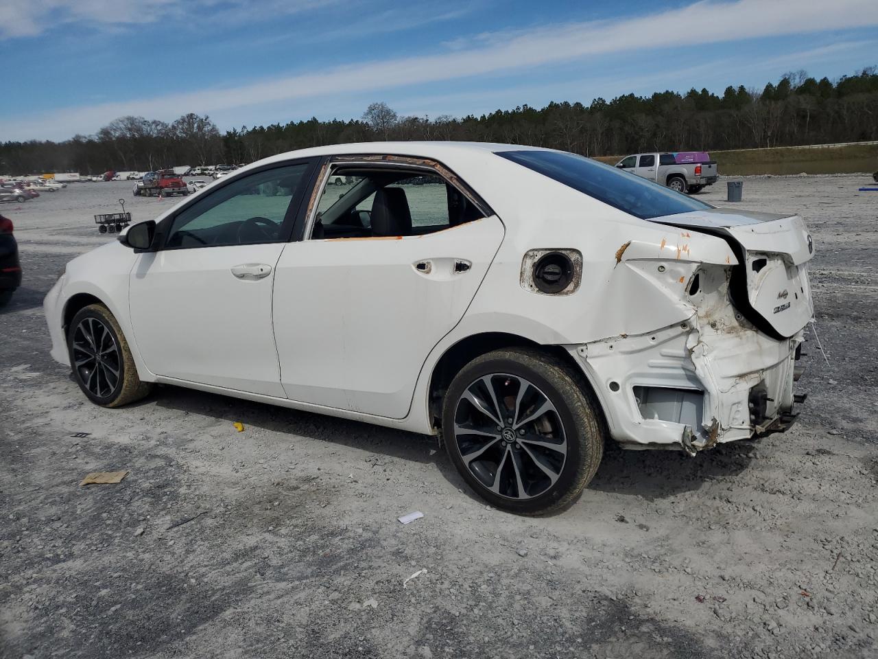 2017 Toyota Corolla - Image 2